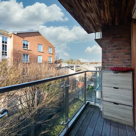 Contemporary 2br Flat In Dublin's Cultural Hub 아파트 더블린
